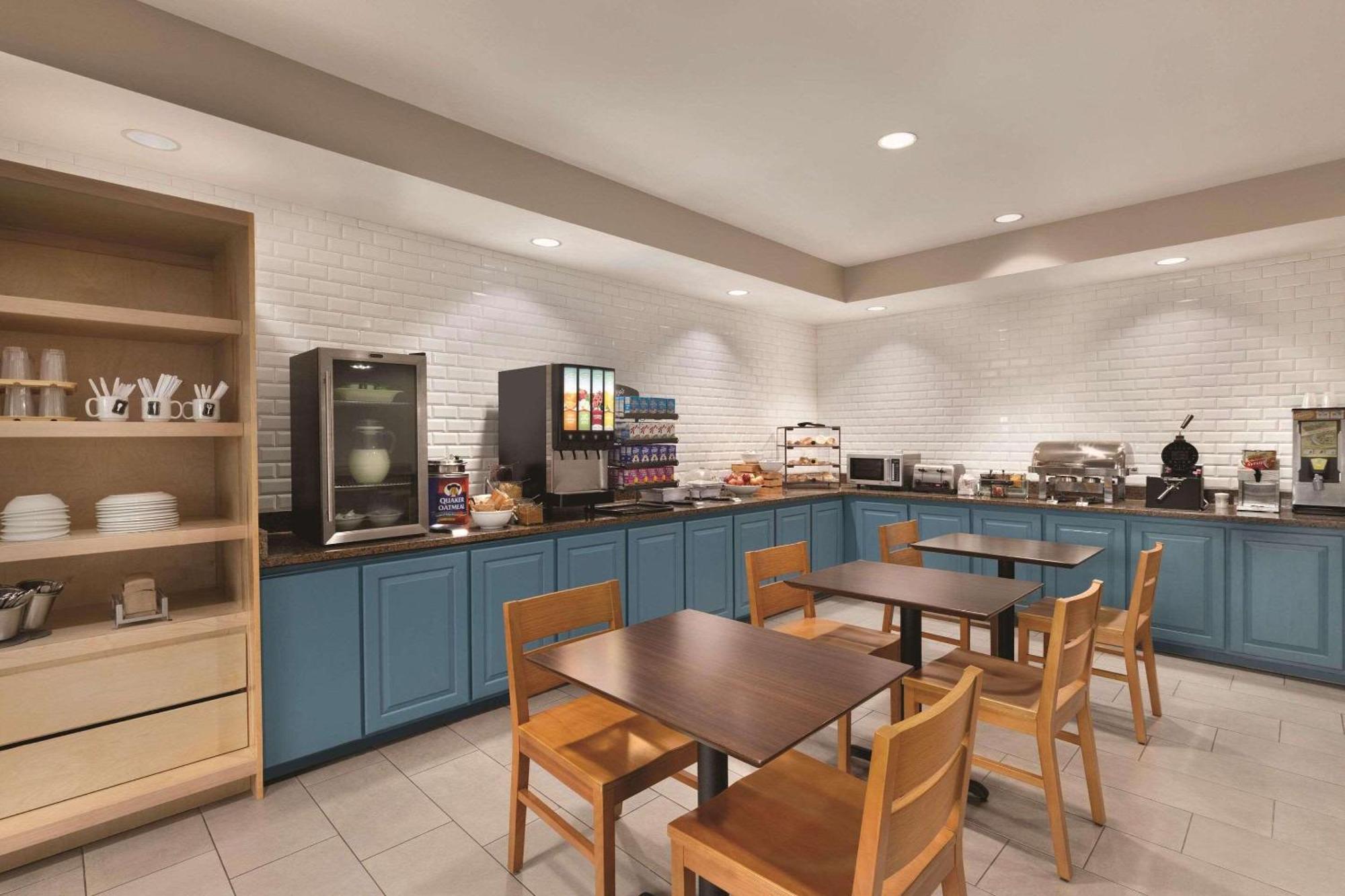 Country Inn & Suites By Radisson, Madison, Al Eksteriør bilde